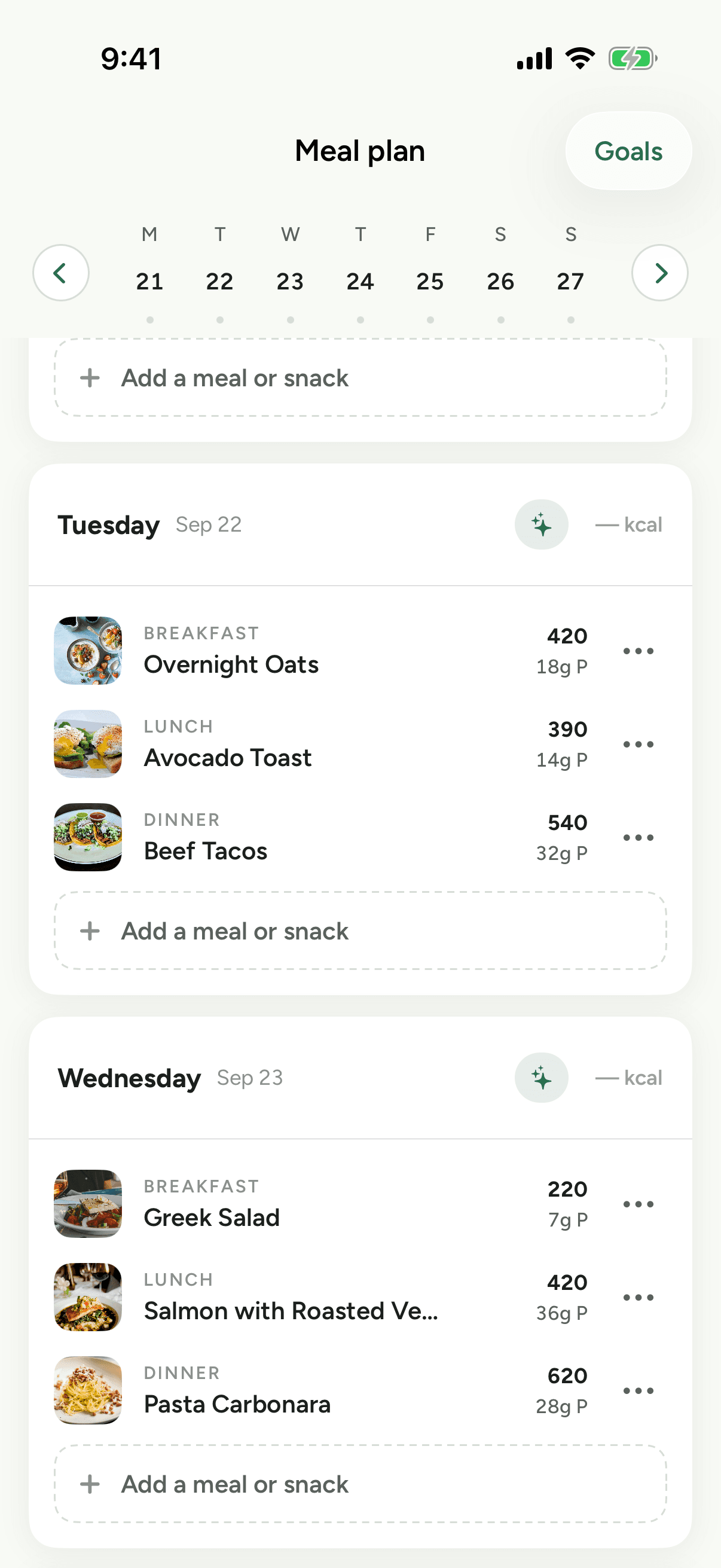 Calfo's weekly meal plan autofilled from the pantry: breakfast, lunch, and dinner for each day with calories and protein per meal